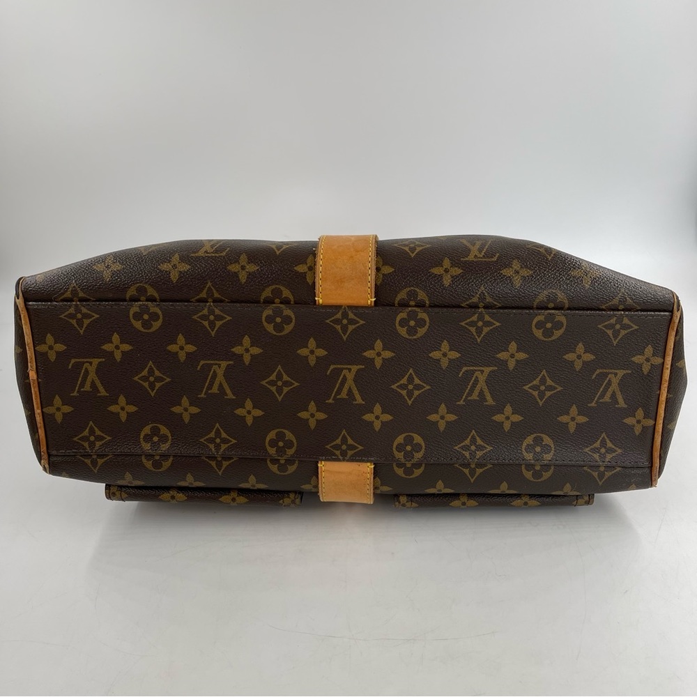 Louis Vuitton Monogram Canvas Manhattan Bag Authenticated by Poshmark - Picture 4 of 14